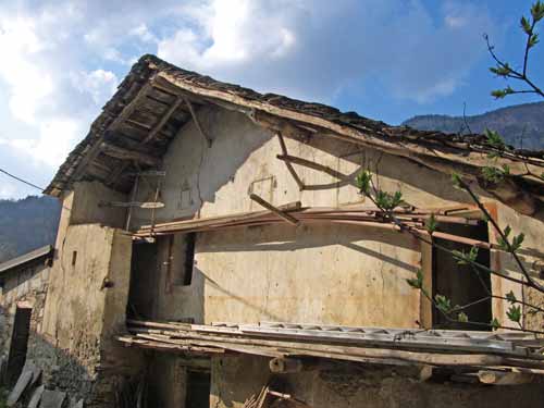 immagine LEVATA ANTICO ALBERGO