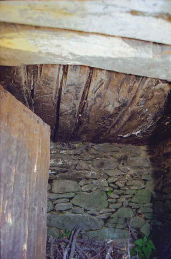 immagine CASE VUZIU' (SOTTO FORNO)