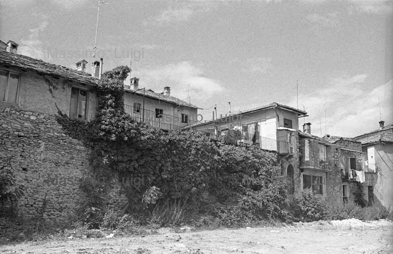MURA